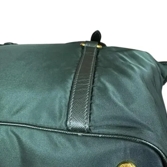 PRADA Green Shoulder Bag - Picture 11 of 16